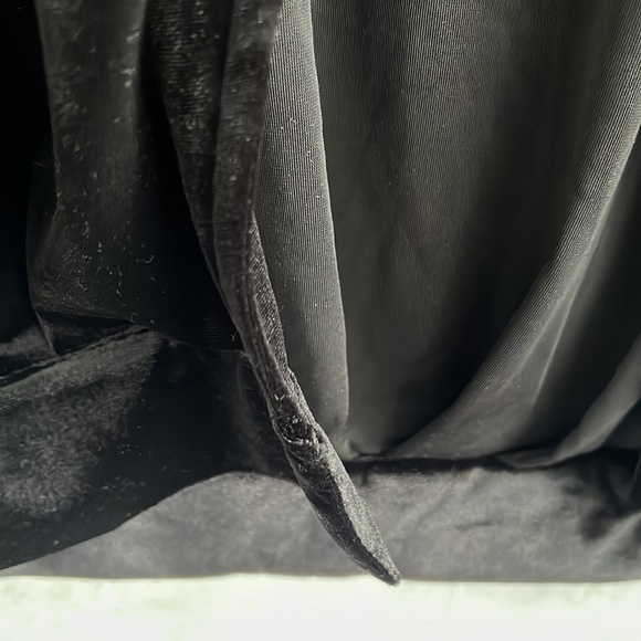 H Halston Open-Front Velvet 3/4 Sleeve Jacket. NWT - Picture 4 of 8